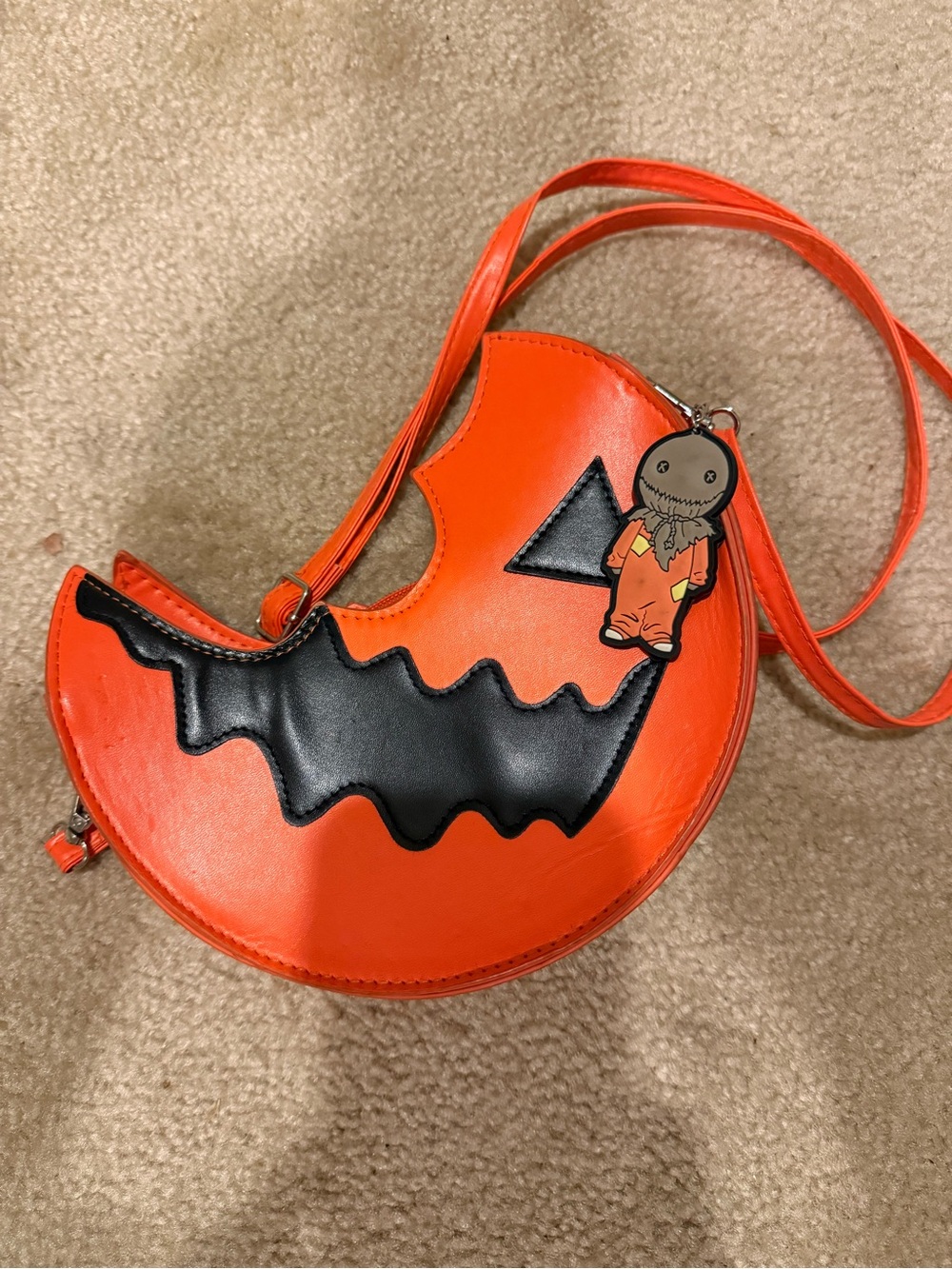 101.Trick r Treat Orange Pumpkin Jack-O'-Lantern Crossbody Bag for Women - Picture 6 of 9